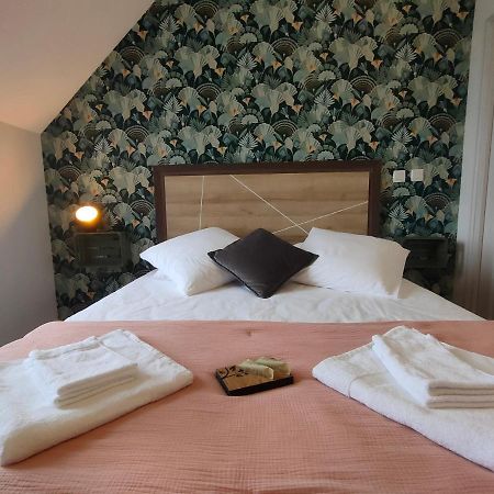 Auberge Des Colettes Coutansouze Екстер'єр фото